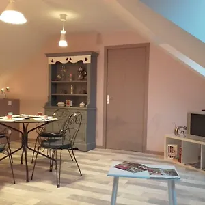 Jeanne Et Compagnie Bed & Breakfast