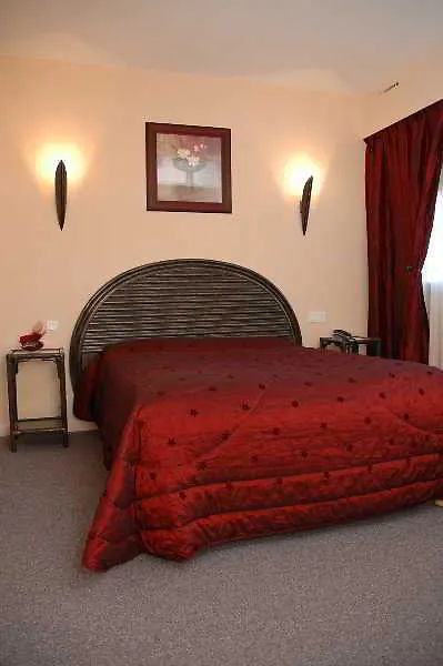 Hotel Astoria Сент-Этьен Франция