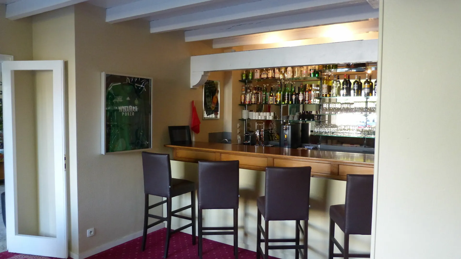Hotel Astoria Сент-Этьен 3*,  Франция